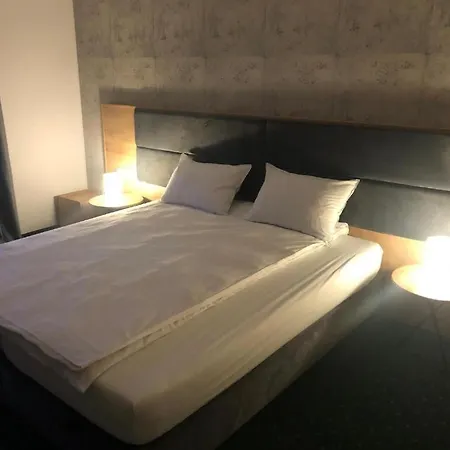 Joy Rosa * טימישוארה